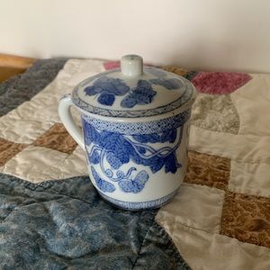 China cup with Lid